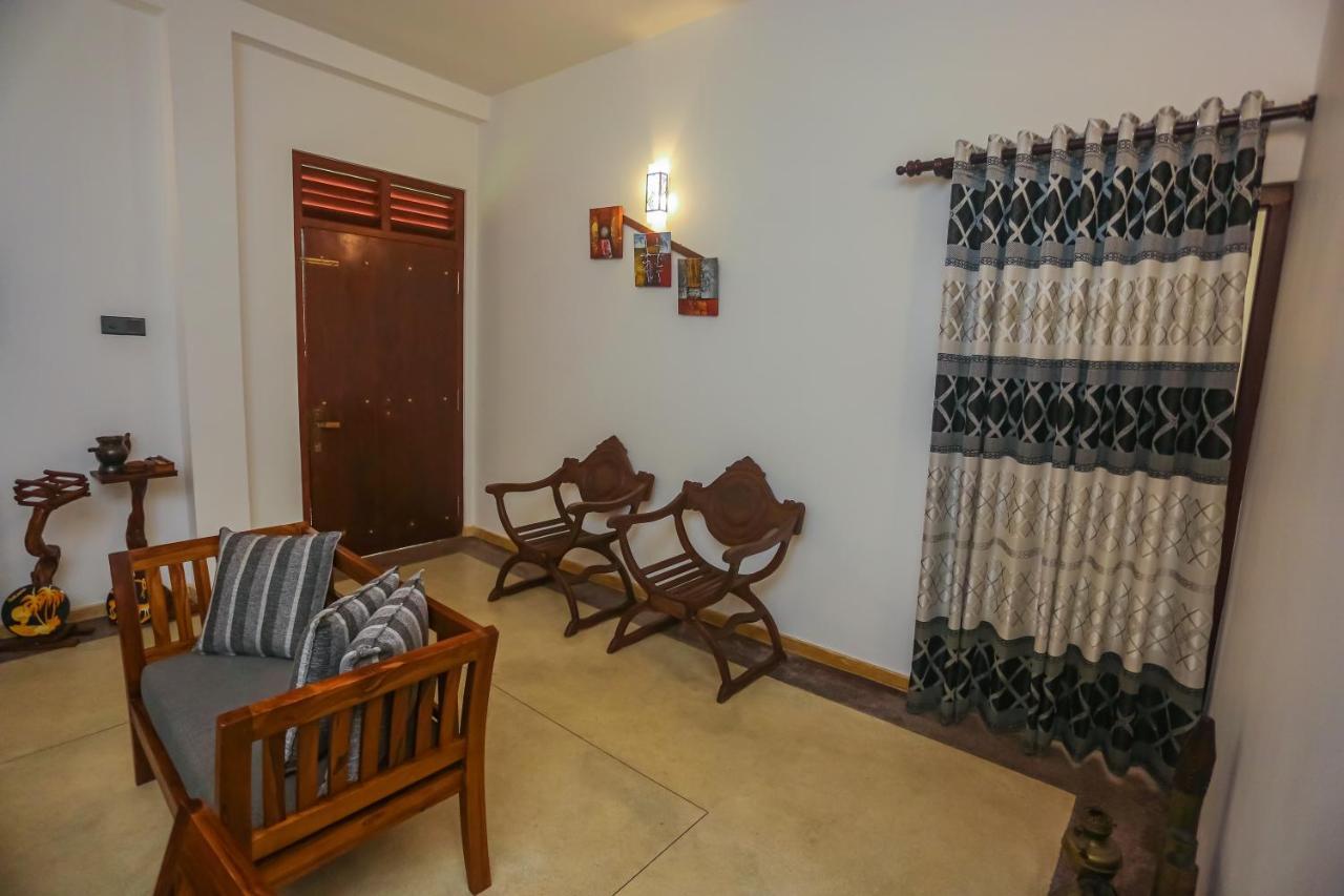 אונה ואטונה Saku Residence מראה חיצוני תמונה