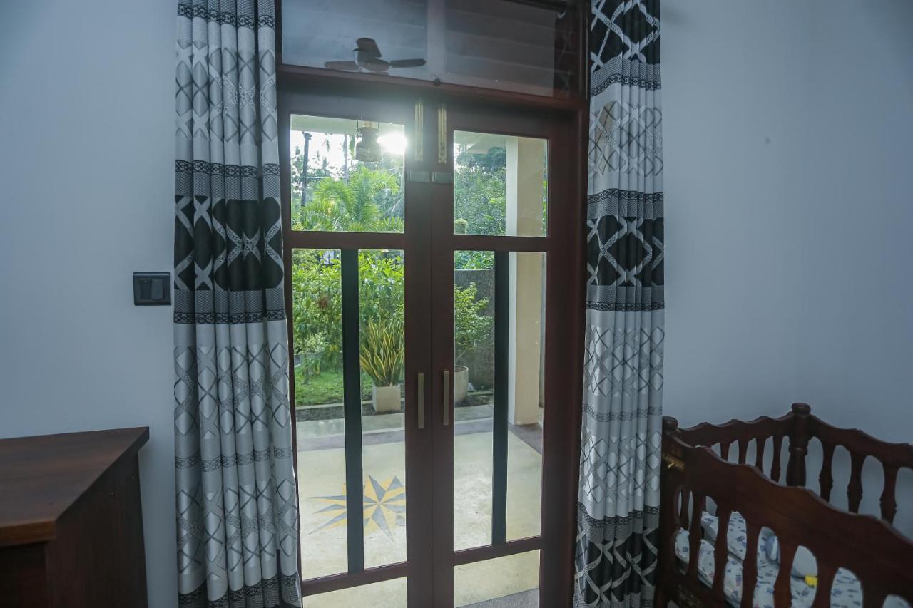 אונה ואטונה Saku Residence מראה חיצוני תמונה
