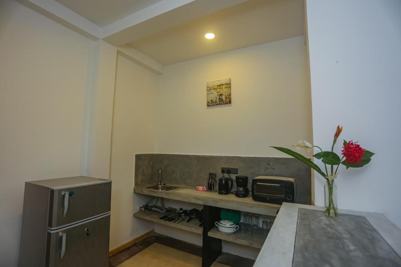 אונה ואטונה Saku Residence מראה חיצוני תמונה