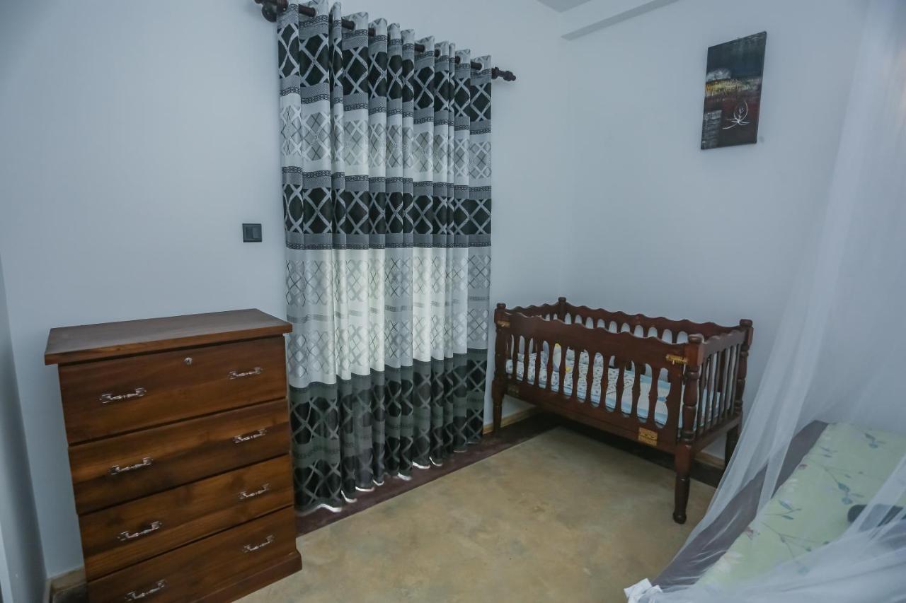 אונה ואטונה Saku Residence מראה חיצוני תמונה